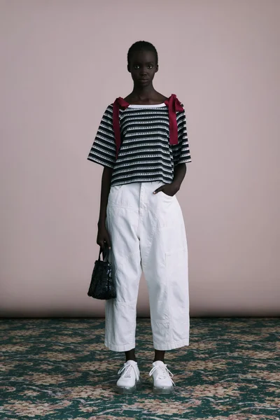 Look 17